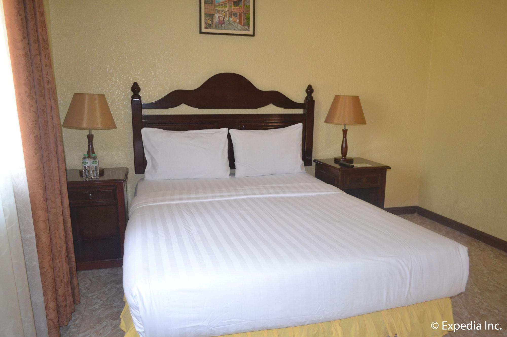 Fontana Hotel And Villas - Fontana Hot Spring Leisure Parks Mabalacat Экстерьер фото