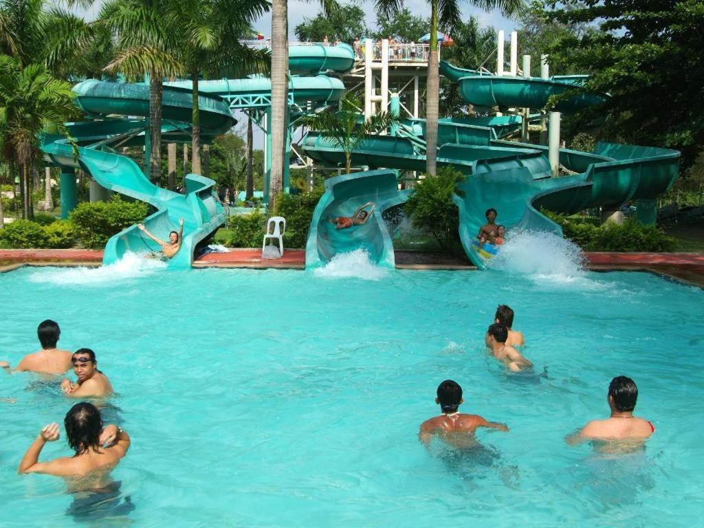 Fontana Hotel And Villas - Fontana Hot Spring Leisure Parks Mabalacat Экстерьер фото