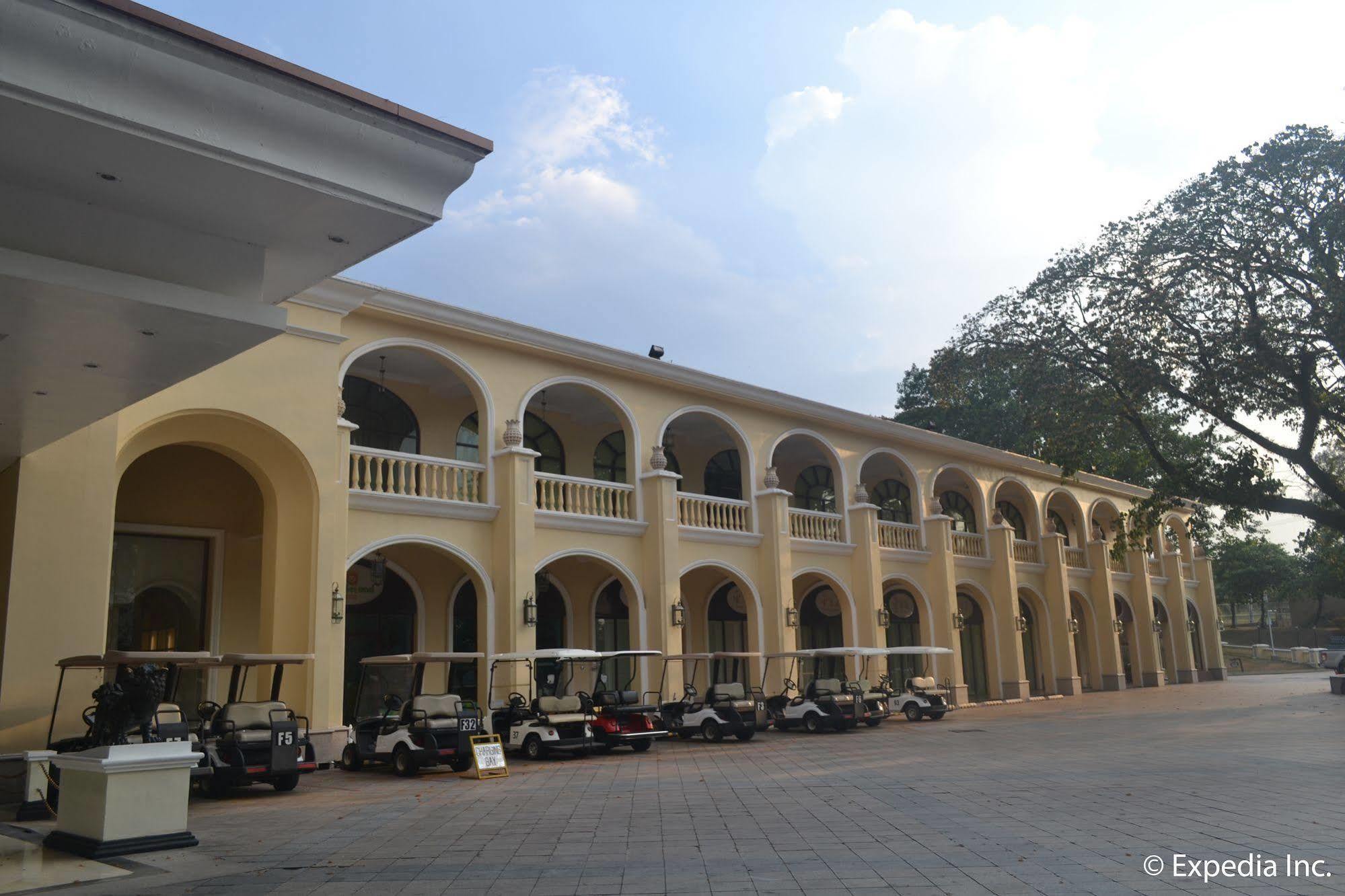 Fontana Hotel And Villas - Fontana Hot Spring Leisure Parks Mabalacat Экстерьер фото